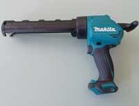 Пистолет за силикон на MAKITA CG 100 D
Без батерия 
Без зарядно 
Made