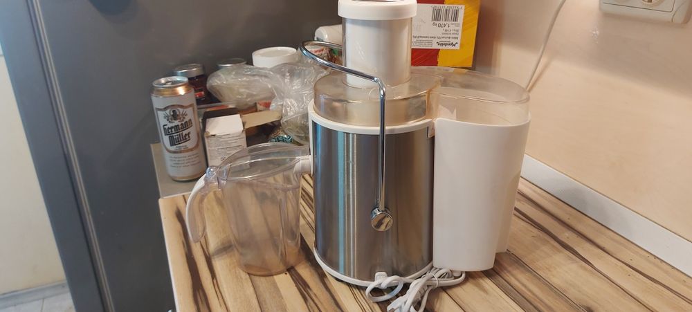 Сокоистисквачка Таурус