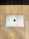 Продавам MacBook Pro 13" M2 – 16GB RAM / 512GB SSD – BYPASS – 1250 лв