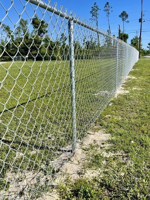 Imprejmuire permanenta si temporara terenuri cu garduri pentru orice d