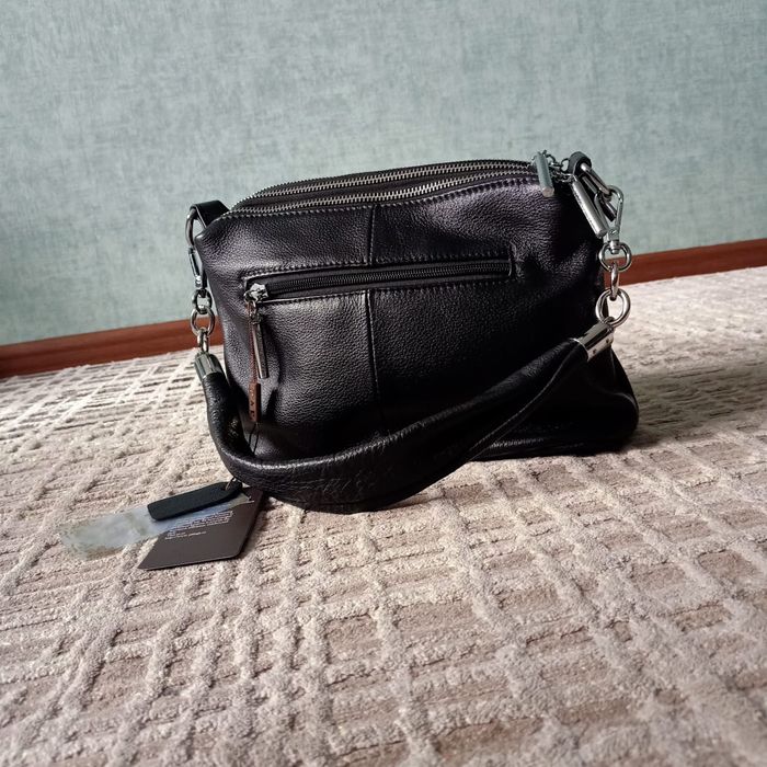 Продам кожанную женскую сумку