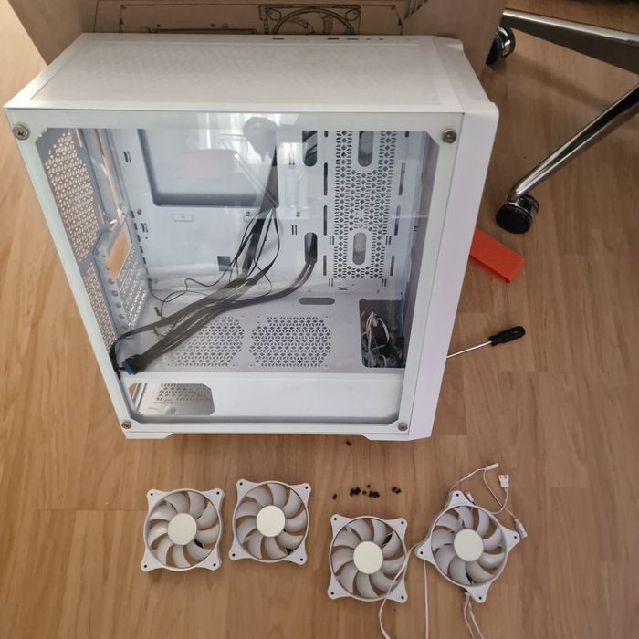 Carcasa ALPHAGEAR Purifier V2 mesh ARGB white
 » Componente calcu