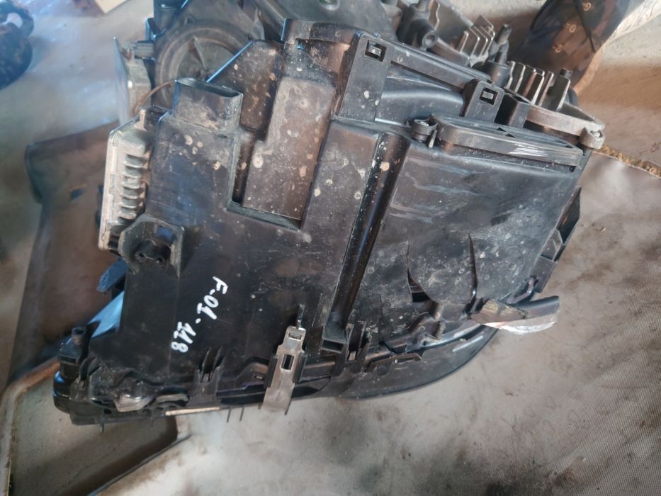 Бмв Ф01 Ф02 фарове на части дайнамик ксенон bmw f01 f02 dynamic xenon