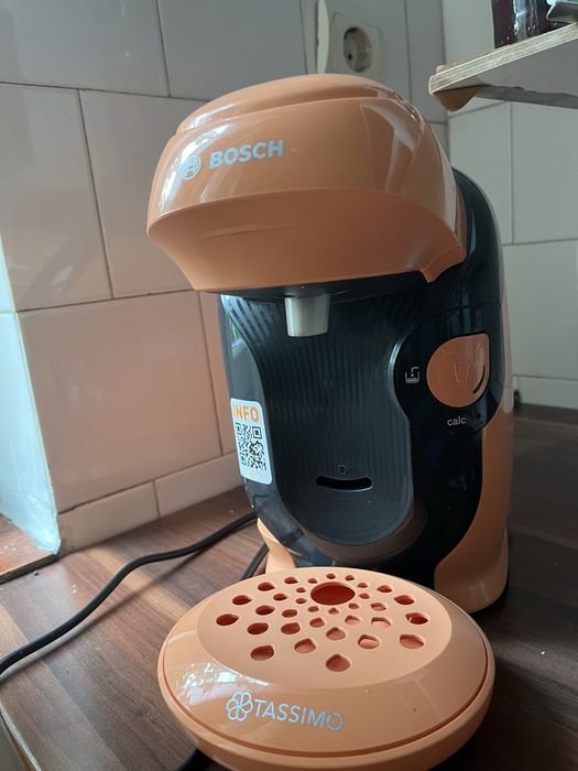 Aparat cafea pe baza de capsule