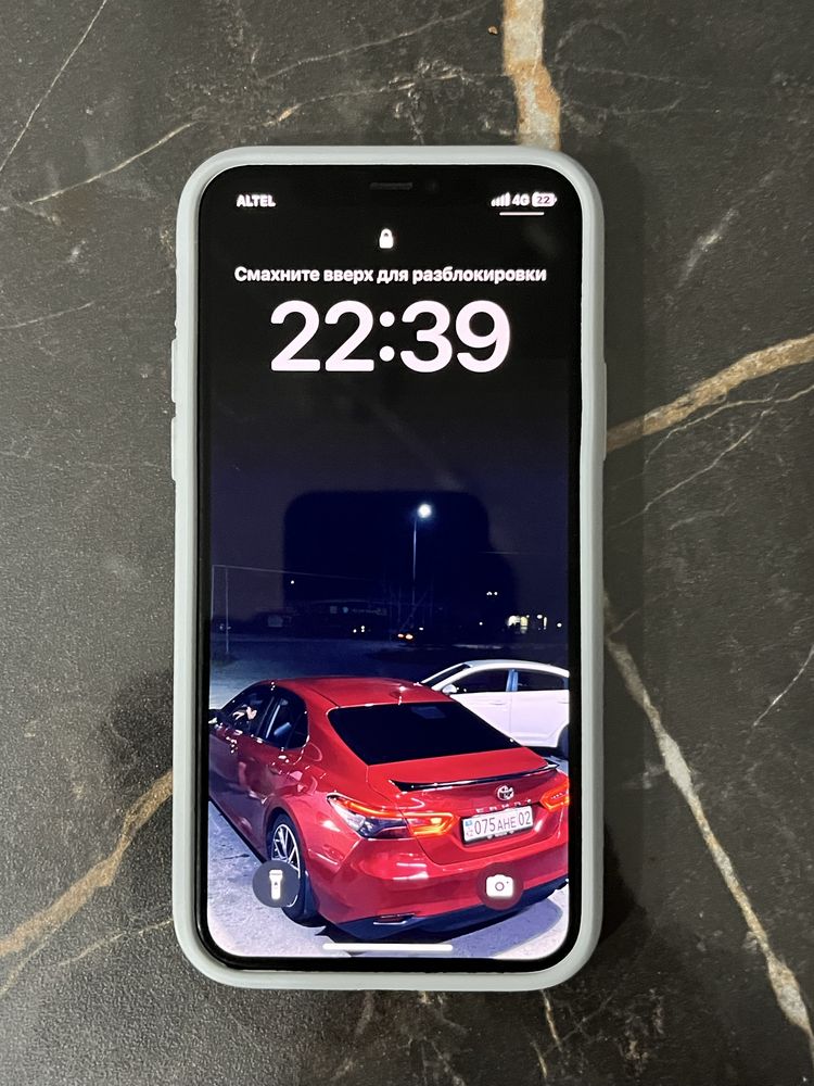 Iphone 11 pro 256 gb 72%