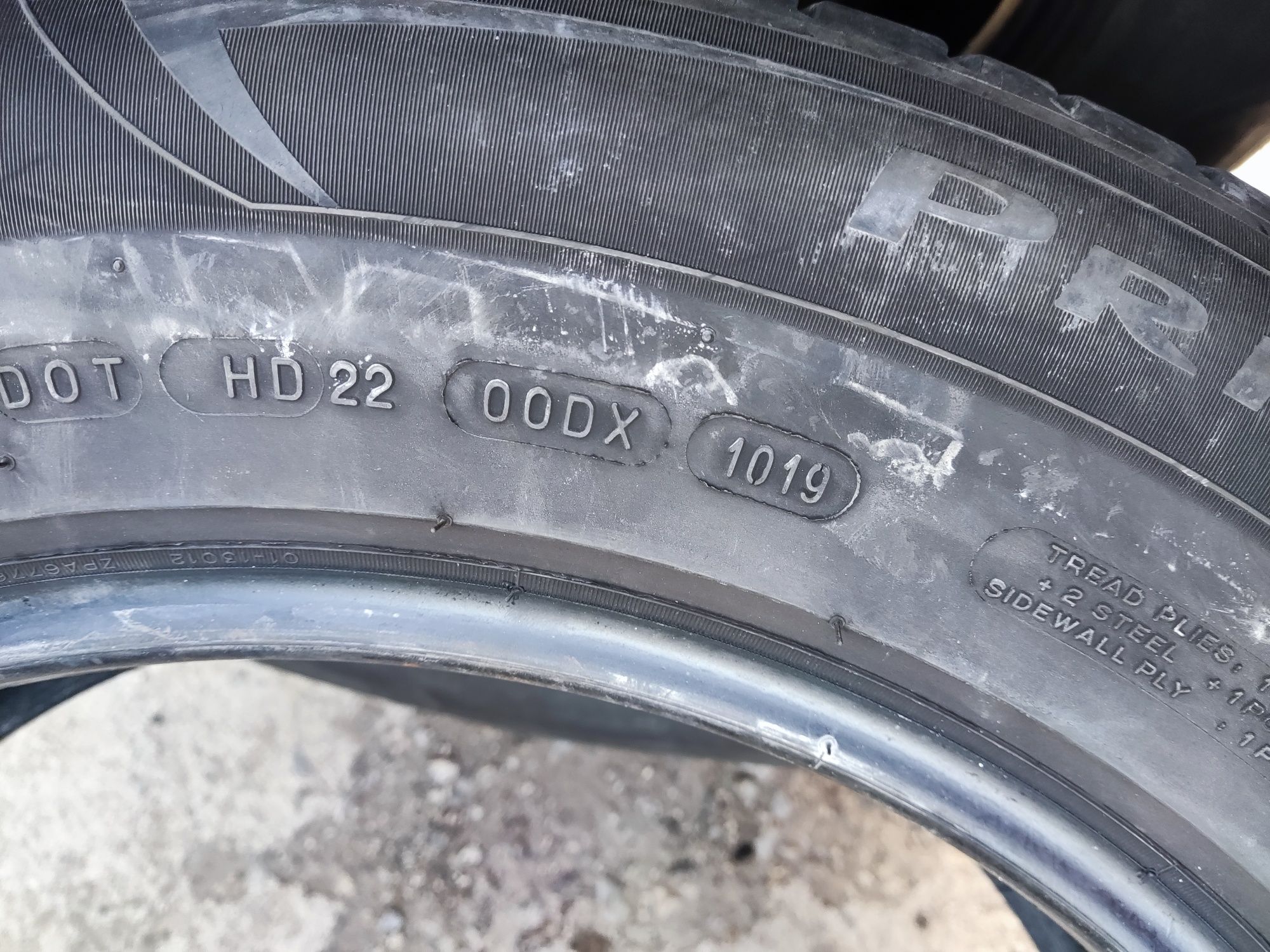 215/65/17 Michelin