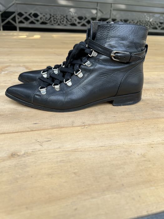 Пол сапок женский хакикий кожа Desa brend