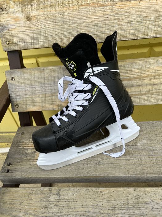 Продам коньки в хорошем состоянии