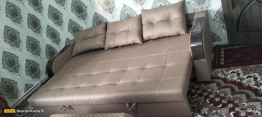 Раскладной диван