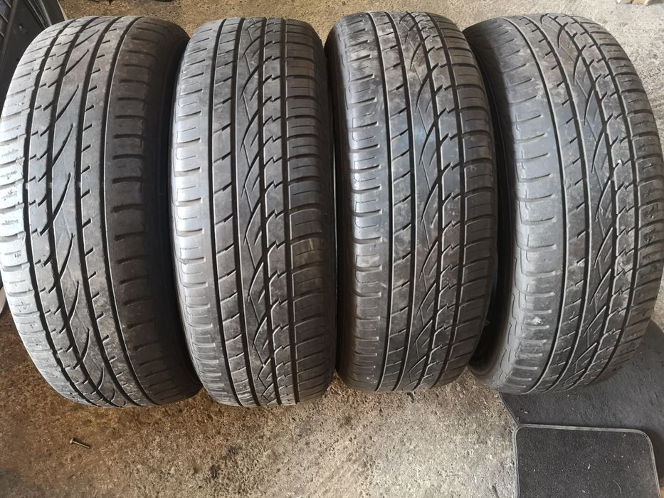 Set 4 anvelope 235/60R18 Continental de vara dot 2015