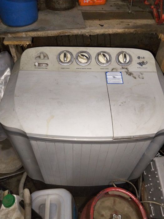 Продам стиральную машинку