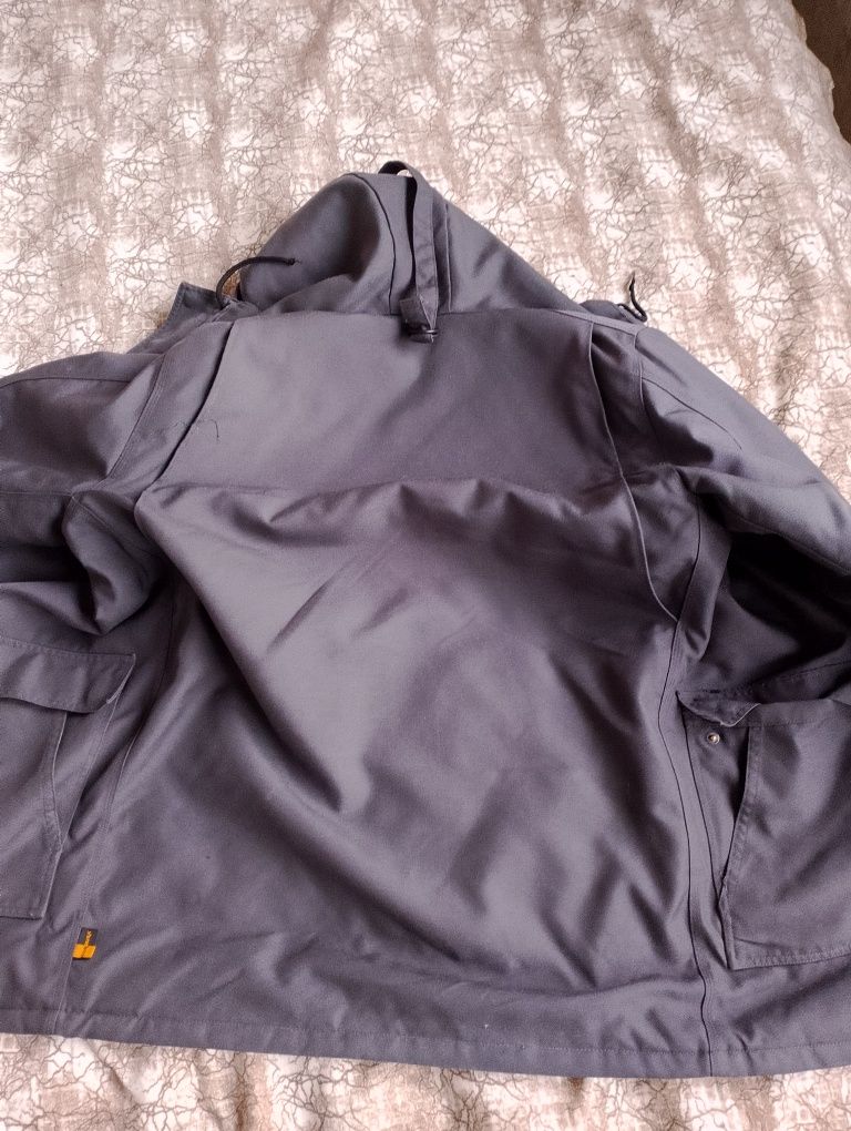 Яке Carhartt сиво