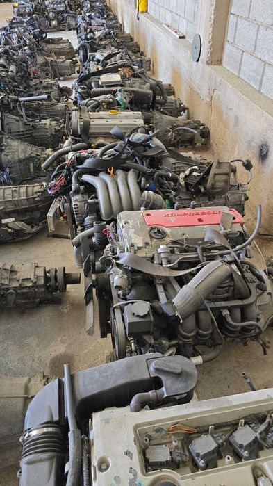 Двигатель,КПП,Морда Ауди Мерседес Фольксваген Митсубиси Форд и другие.
