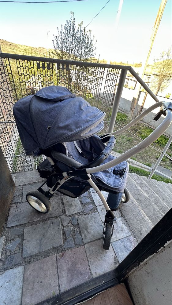 Продаем коляску в отл сост