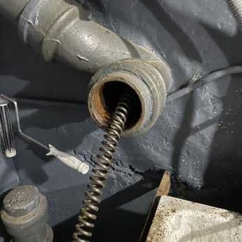 Аварийное устранение засоров канализации. Срочный выезд круглосуточно