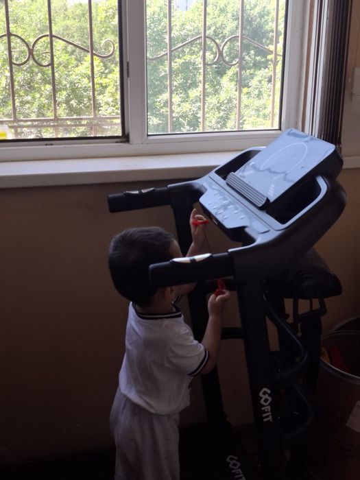 GOFIT XCORE электрическая беговая дорожка