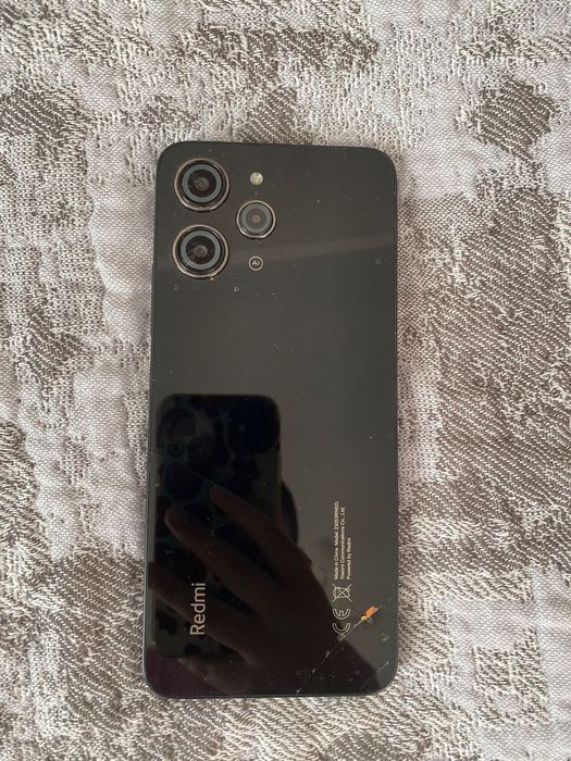 Продам Xiaomi Redmi 12 4g в хорошем состоянии. Остальное по SMS