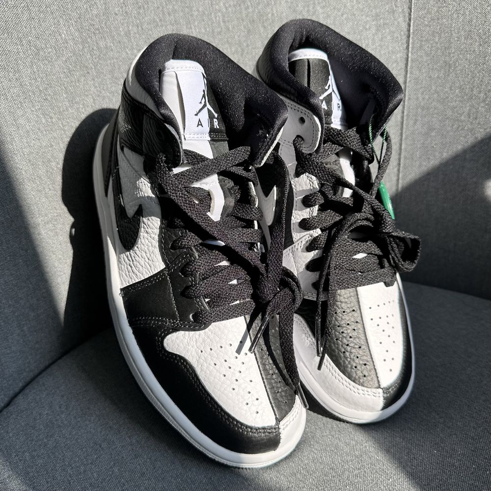 Air Jordan 1 Mid Panda Split 36.5