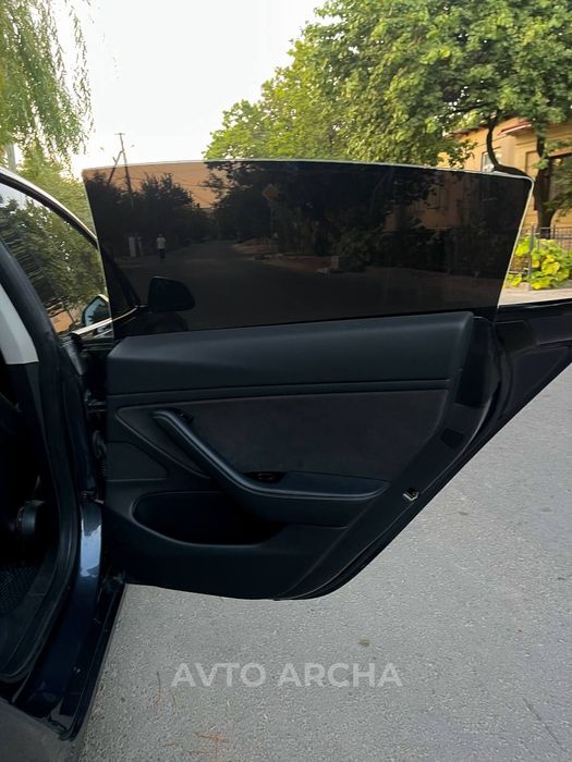 Tesla model 3 dual motor