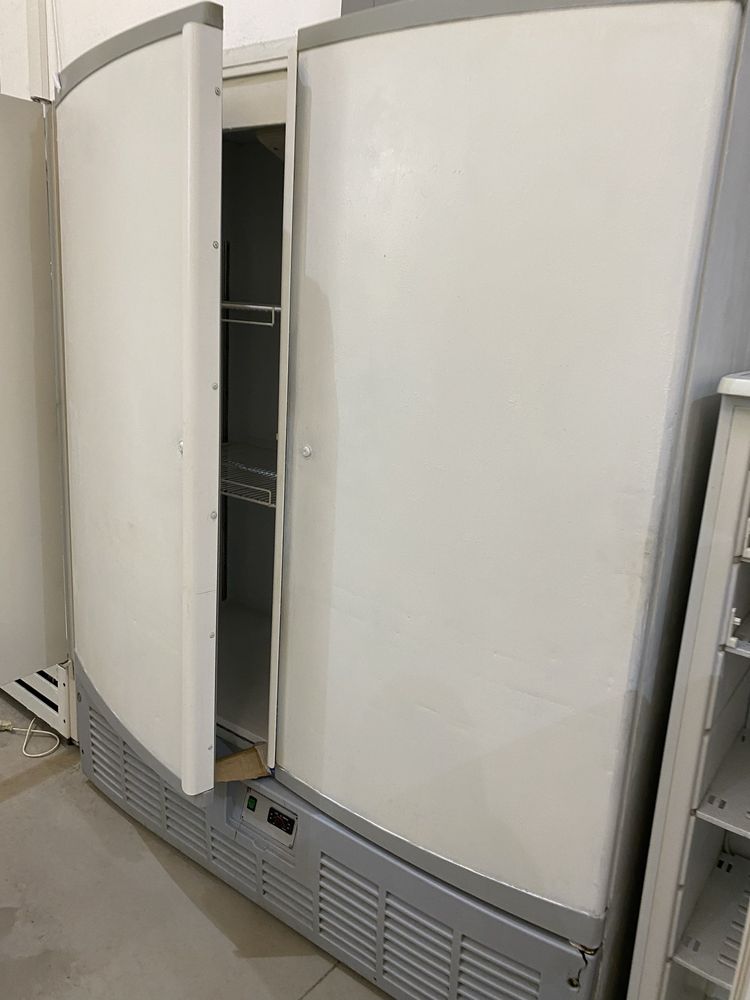 Холодильник морозильник плита печь оборудование