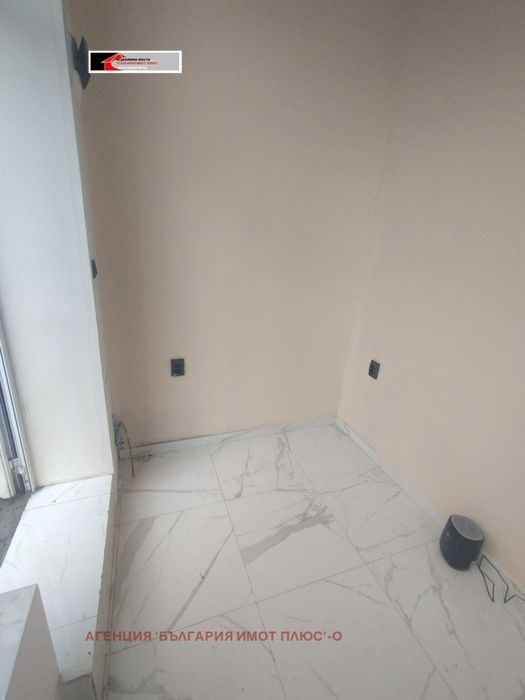 Дава под наем  гр. София - Оборище 20m²
