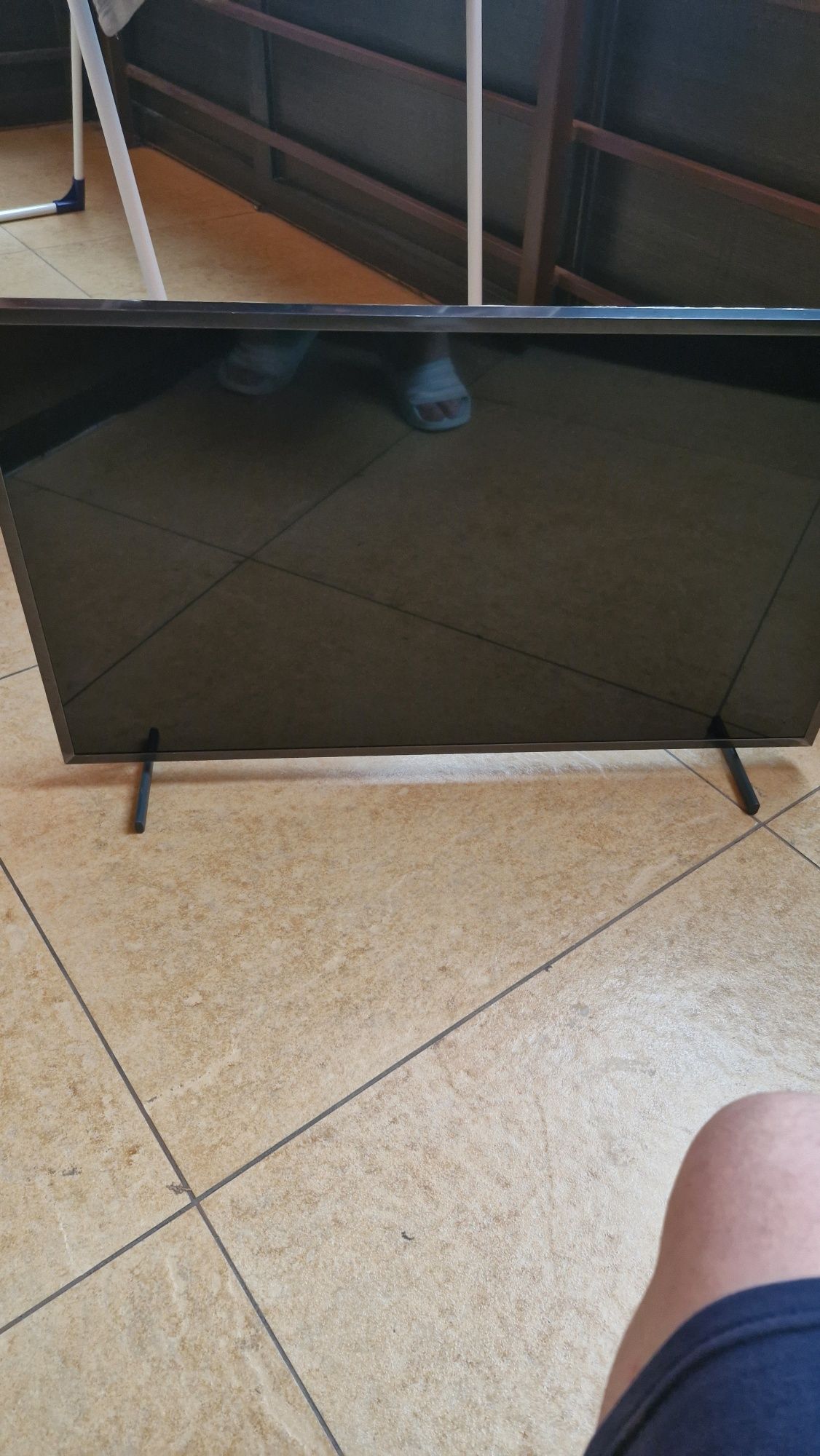 Samsung qled 80 cm the frame