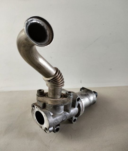 Supapa EGR  1.9-2.4 JTD 46785766 Alfa Romeo 156 932 seria