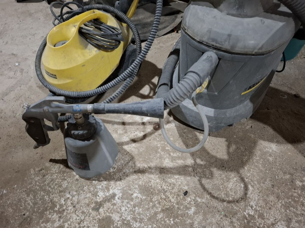 Продаётся Аппарат для химчистки, Пылесос Karcher Puzzi 8/1 C
