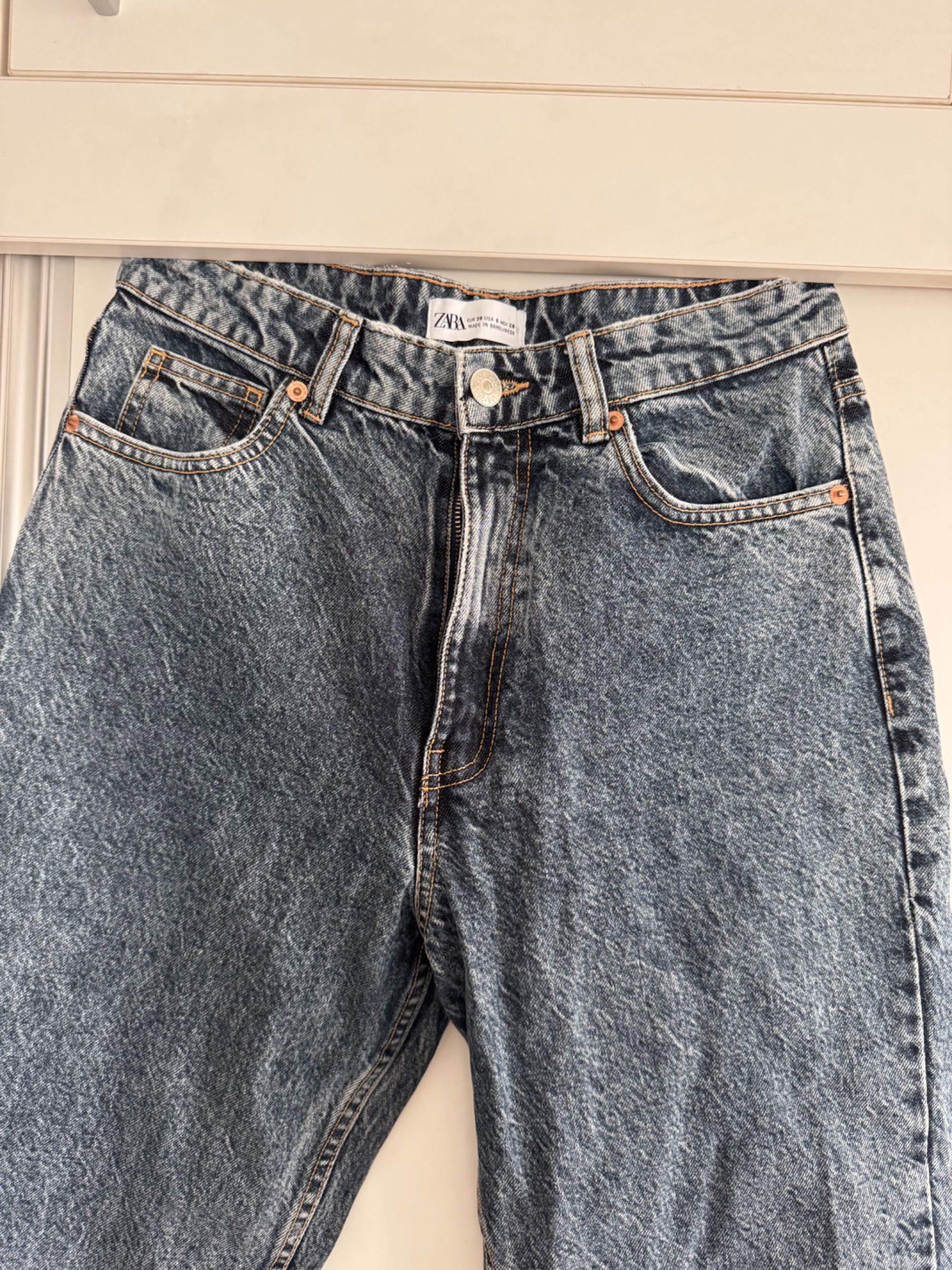 Дънки mom fit Zara