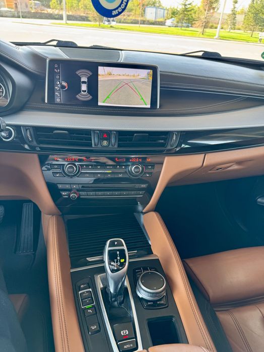BMW x6 an 2018 4.0 313 cp