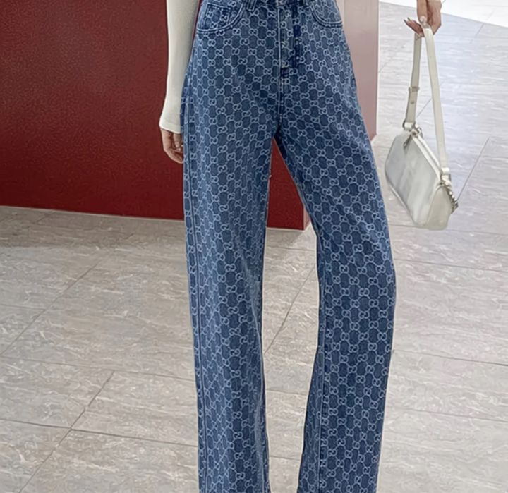 Женские джинсы S