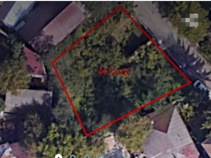 451 mp Teren central cu AUTORIZAȚIE DE CONSTRUCȚIE VILA 210 MP. .
