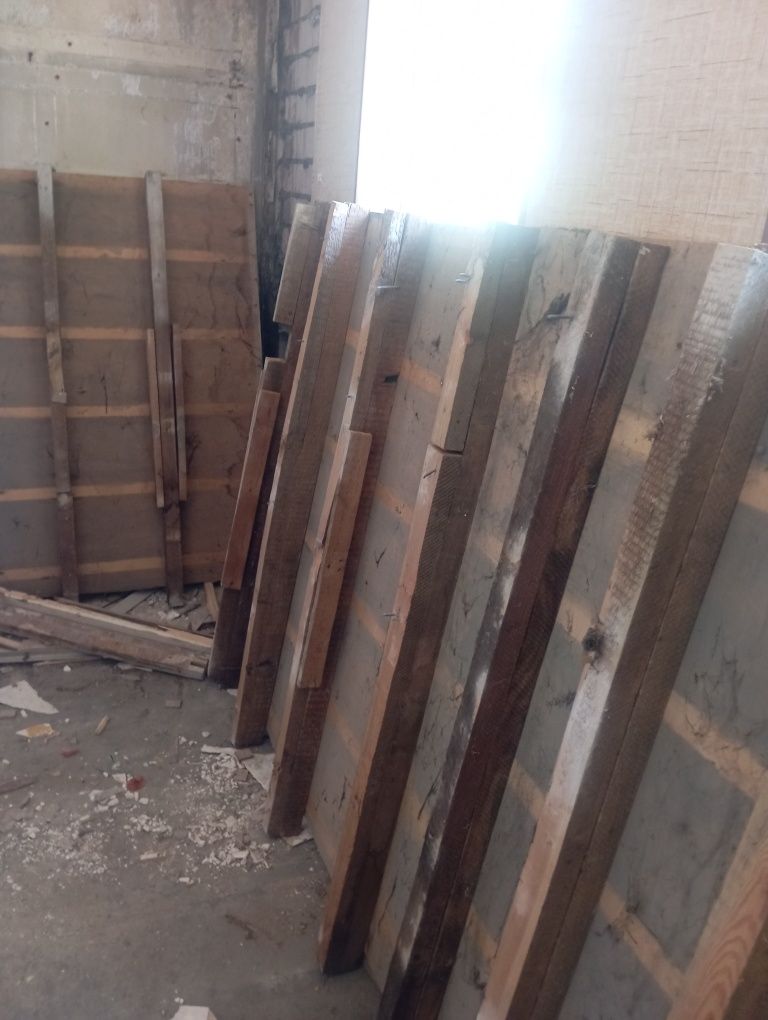 Eshik, dispi, reka, rakvina, spalni, shkaf,