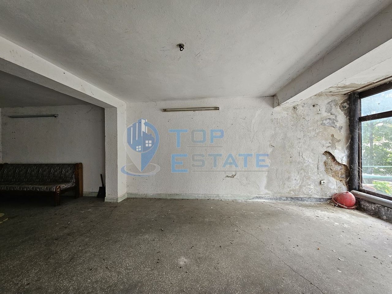 Продава се Магазин в Велико Търново, Център - 250 кв.м за 600 €/кв.м - Снимка #3