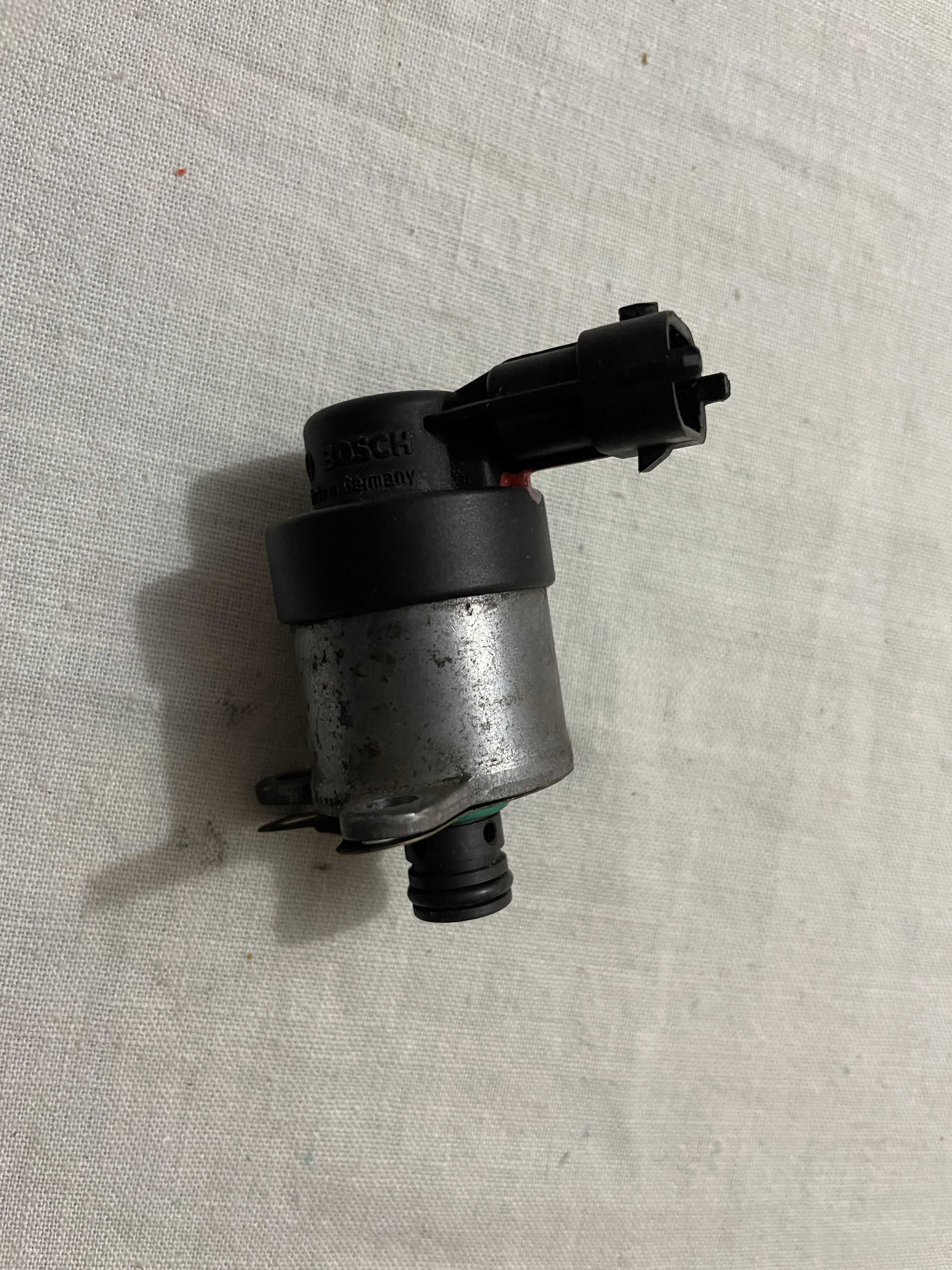 BOSCH Регулатор налягане(Common-Rail) Peugeot /Citroen/Ford