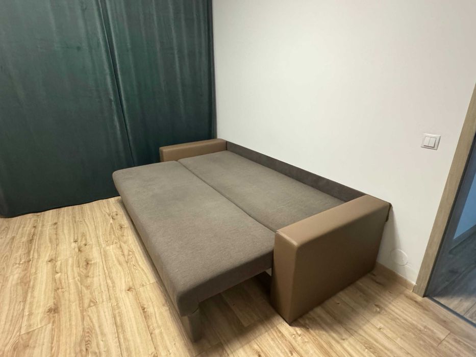 Vand canapea extensibila