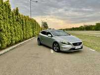 Volvo V40 R-Design Camera piele alcantara