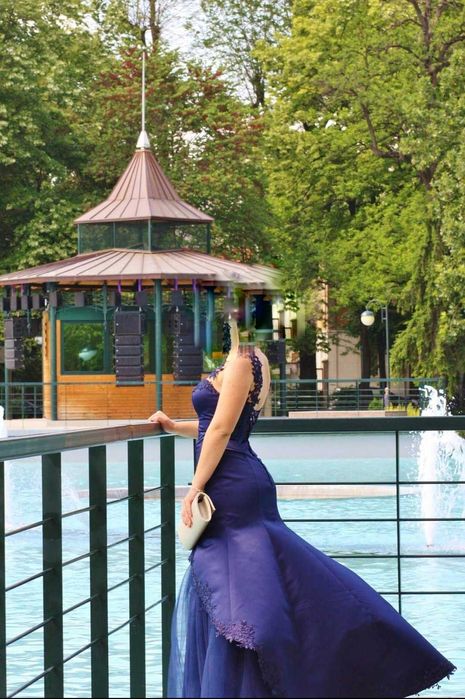 Бална рокля / Абитуриентска рокля