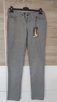 Панталони и пола на Kensol 42