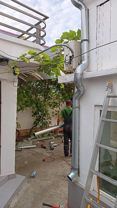 Montaj jgheaburi si burlane acoperisuri si hidroizolatii