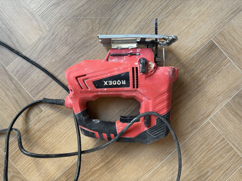 Электролобзик RODEX