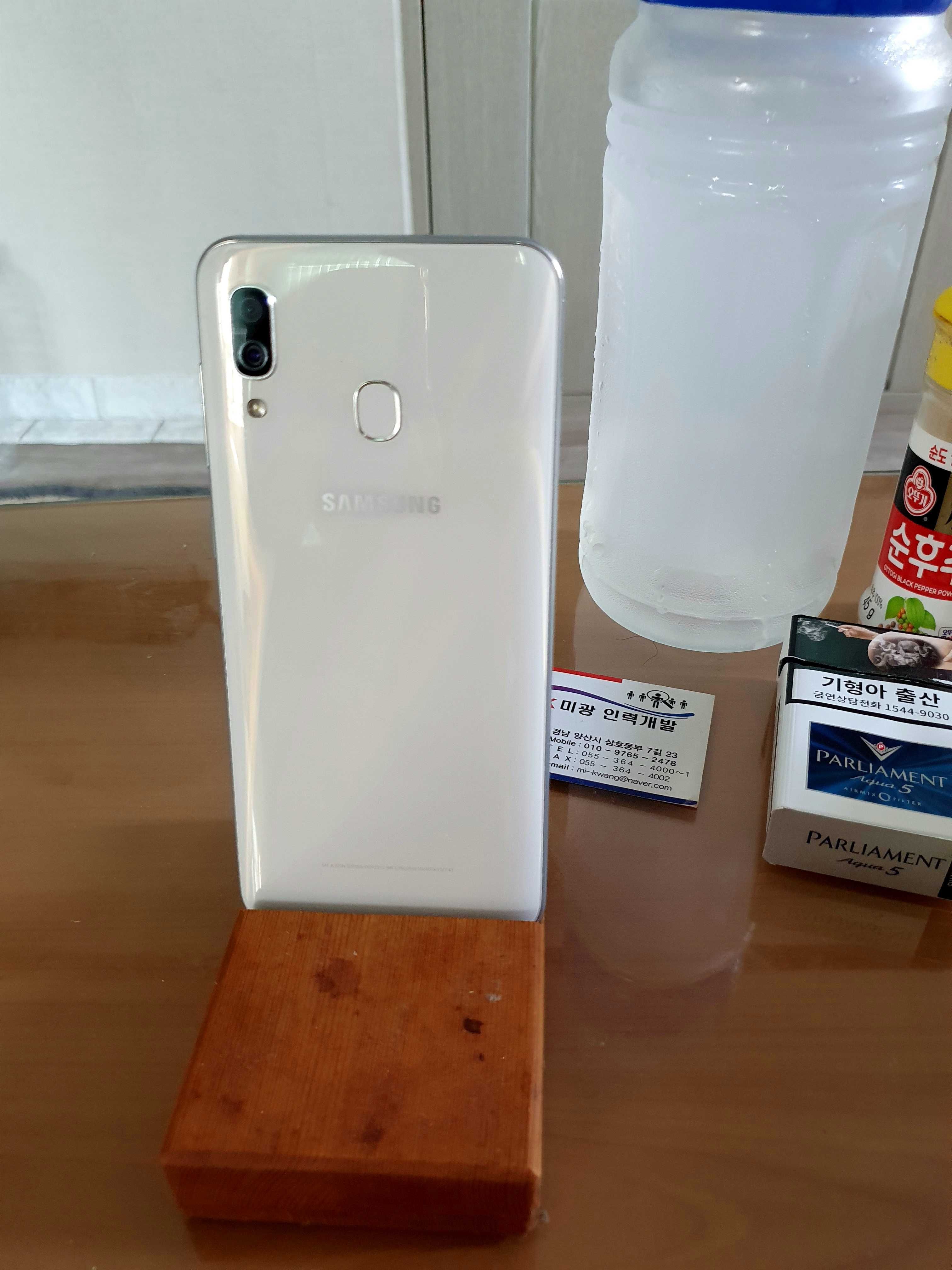 Samsung  Galaxy   A30 Корейский..