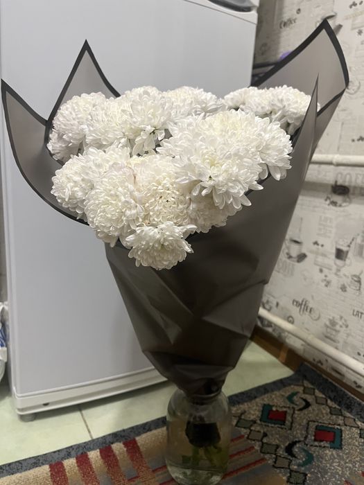 Срочно продам букет цветов за 3000 тенге