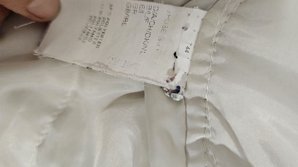 Geaca alba lunga cu gluga xxl 44 walbusch