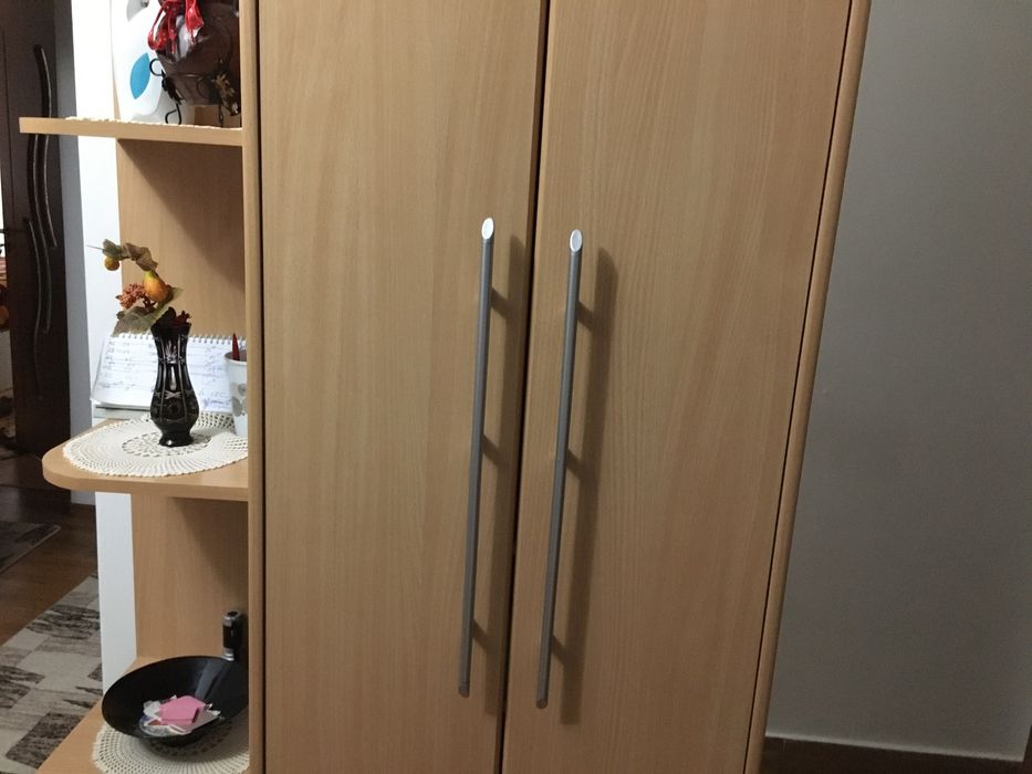 Cuier din pal melaminat pentru hol culoarea cires