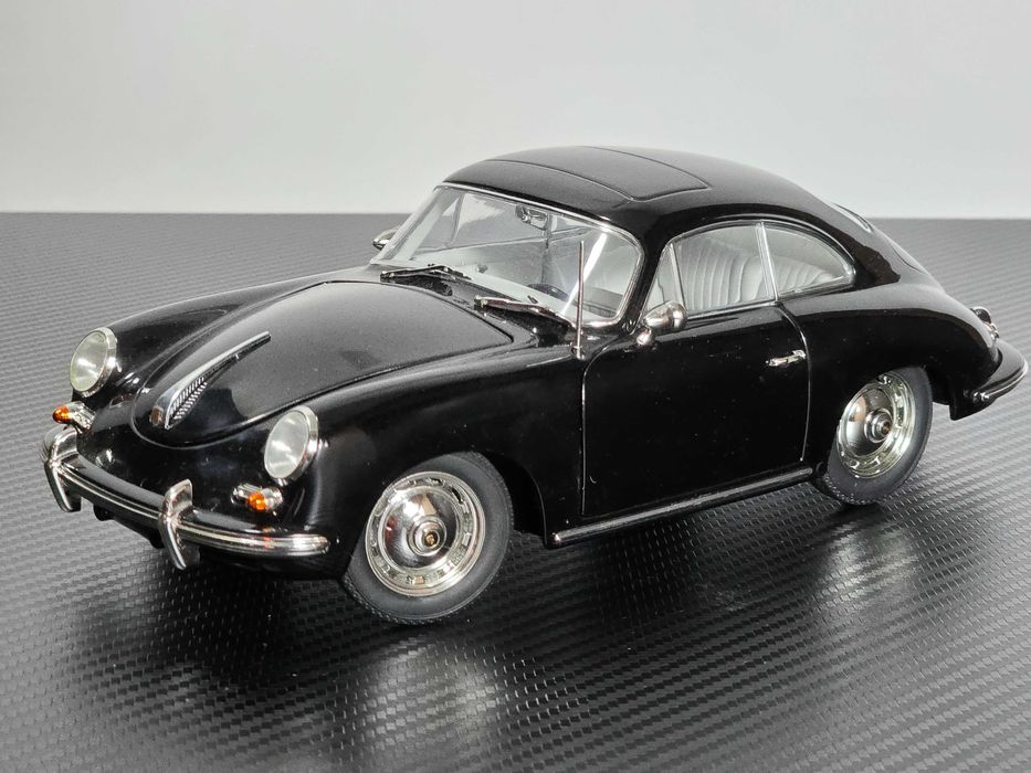 Macheta Auto 1/18 Ricko Porsche 356 B 1960