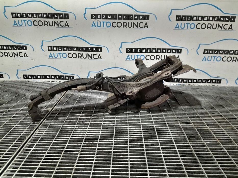 Fuzeta dreapta fata Volkswagen Touareg 7L facelift 3.0D 2007 - 2010 Automata CASA CASC ...