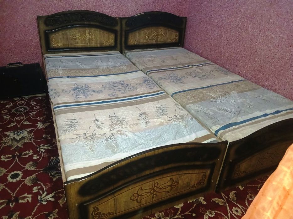 Karavat Divan sotiladi