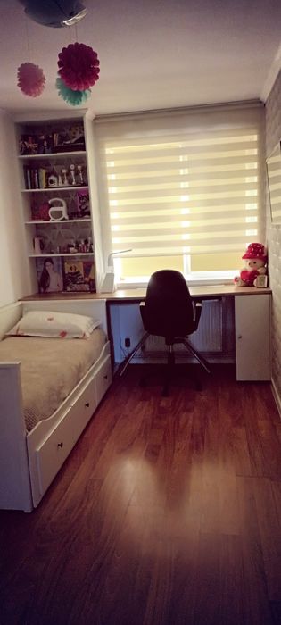 Apartament 4 camere,Drăgășani