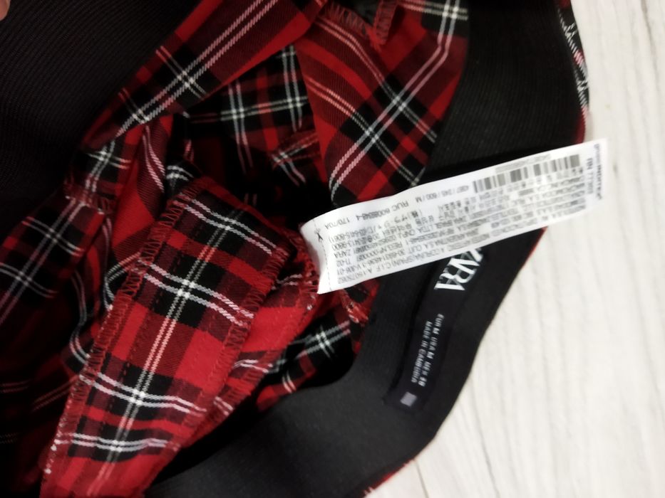 Pantaloni noi Zara model tartan Punk Rock Goth  dama M 38